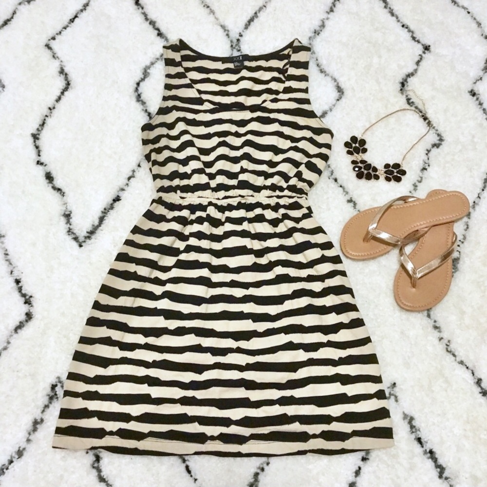 Forever 21 summer dress